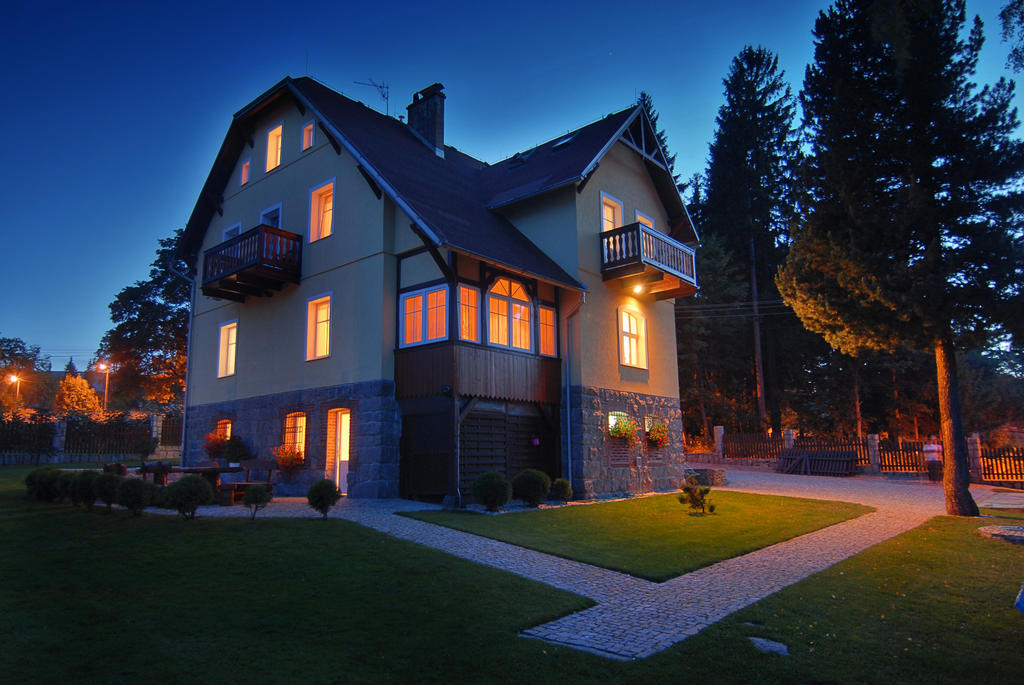 Villa Grace - Wypoczynek Bez Dzieci Шклярська Поремба Екстер'єр фото